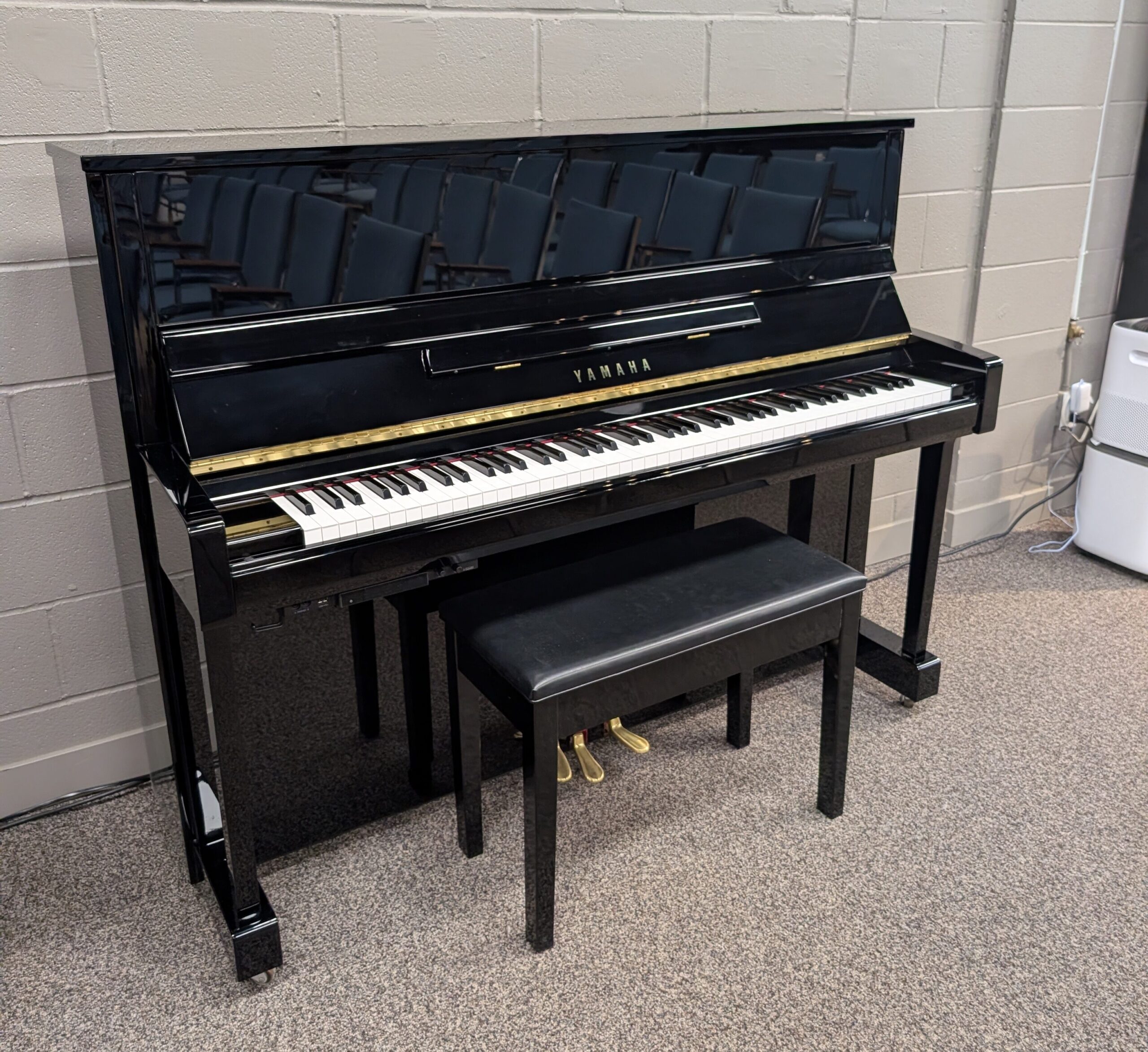 Featured image for “Yamaha b3PE SC3 (48″) Upright w/ Silent Piano System”